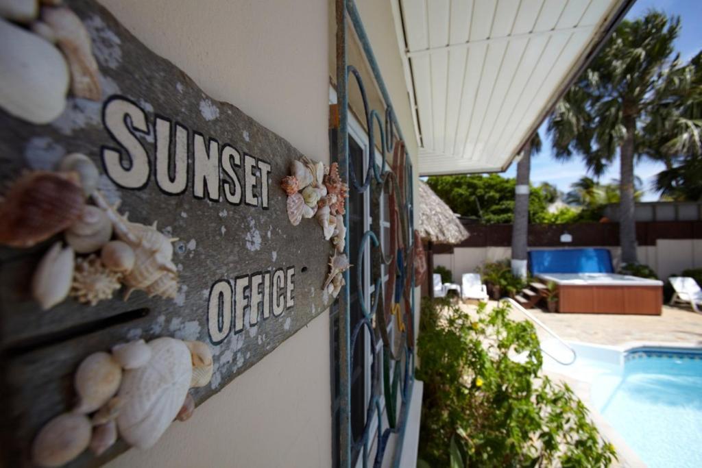 Aruba Sunset Beach Studios Palm Beach Екстер'єр фото